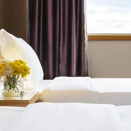 ホテル Hf トゥエラ ポルト