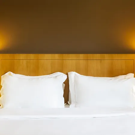 Hotel Hf Tuela