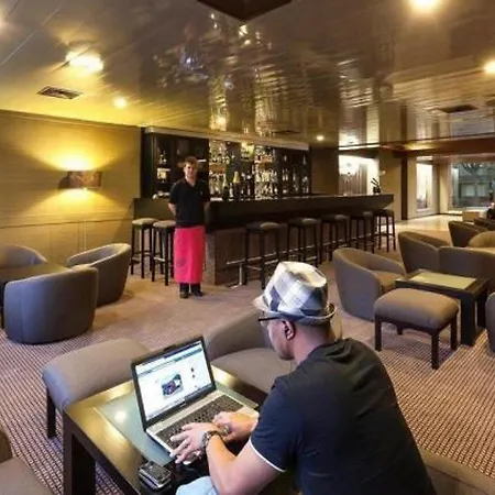 Otel Hf Tuela 3*